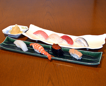 【竜の鮨】 おまかせにぎり寿司8貫一人前3,800円分 お食事券1枚 