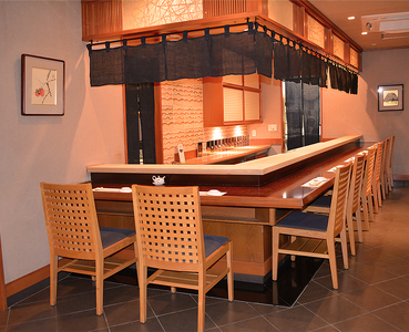 【竜の鮨】 おまかせにぎり寿司8貫一人前3,800円分 お食事券1枚 