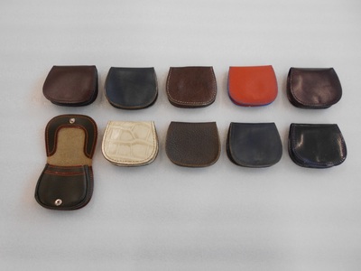 【府中刑務所作業製品】馬蹄型小銭入　2個セット