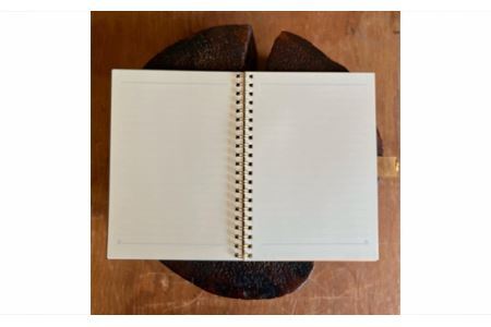 「 テトカ チャコールグレー 」内田平和堂 の スケジュール帳 |  文房具 手帳 卓上カレンダー 