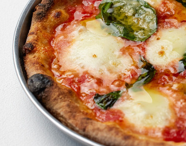 4回 定期便 CRAZY PIZZA 人気 定番 メニュー ピザ 4種セット 合計16枚 | 冷凍ピザ 総菜 Don Bravo