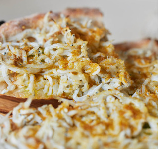 CRAZY PIZZA しらすカラスミ ピザ 4枚| 冷凍ピザ 総菜 Don Bravo