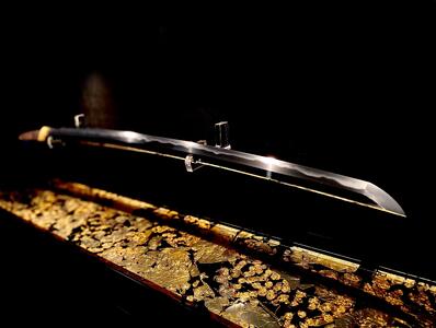 刀箱(箔漆 金箔)