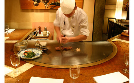 鉄板焼き「知喜多」 スペシャルランチコース【2名様体験チケット】