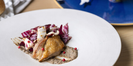 【Unico Polo Lunch】選べるメインなど 全6品EVOLTAランチコース+乾杯スパークリング ペアチケット【三井ガーデンホテル横浜みなとみらいプレミア 20階】