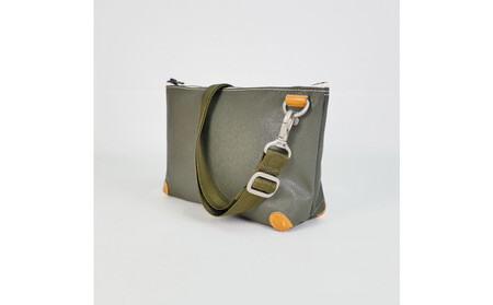 TENT BAG MORGAN.02　防水ショルダーバッグ【カーキ】