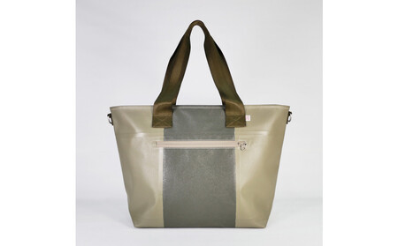 TENT BAG RYAN.02 防水トートバッグ【カーキ】