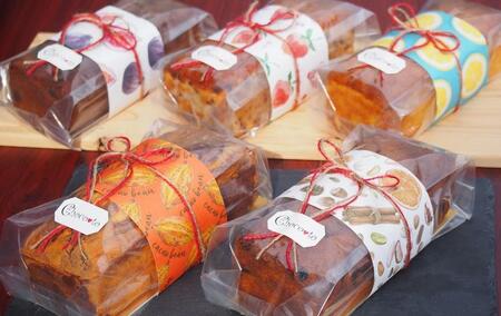 すべて手作りにこだわった、宿河原パウンドケーキ「チョコマーブル」