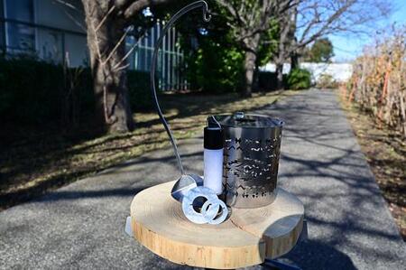 板金加工会社が製作する「Kumpel LEDランタンシェード ネイティブ柄」