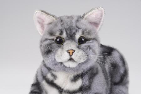 川崎市のロボットメーカーが作る、シニア向けペットの代理ロボット！なでなでねこちゃんEXシリーズ　（アメショー）