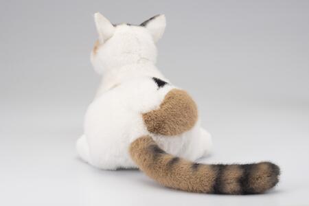 川崎市のロボットメーカーが作る、シニア向けペットの代理ロボット！なでなでねこちゃんEXシリーズ　（みけ）