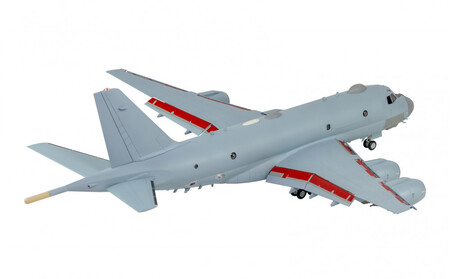 SN31 1/144 海上自衛隊 P-1 哨戒機