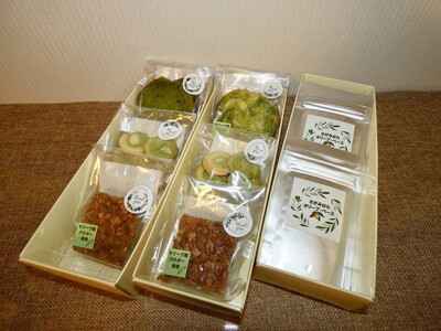相模原市で栽培しているオリーブの葉で作られている製菓 詰め合わせ