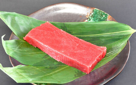 【訳あり】天然 本まぐろ 中トロ 計約1.8kg (8柵入り)  年内発送 [AKAK017]