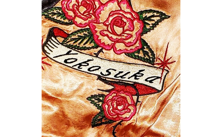 スカジャン 薔薇とレッドタイガー 刺繍 洋服 アウター ファッション【サイズ選択可】 XLサイズ