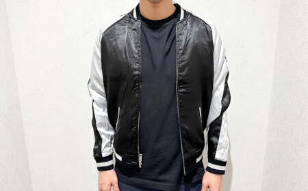 スカジャン 波に白狼 刺繍　サイズはS・M・L・XL・XXL 服 おしゃれ かっこいい ヴィンテージ 刺繍 横須賀【有限会社エムシーハウス】 [AKAP012]