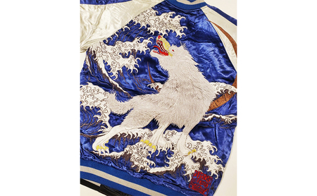スカジャン 波に白狼 刺繍 洋服 アウター ファッション【サイズ選択可】 Mサイズ