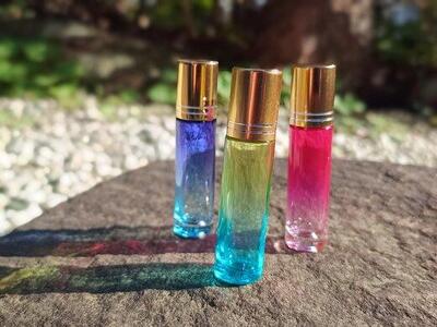 鎌倉駅から徒歩3分。築70年の古民家でネイル&ハンドオイル調香体験