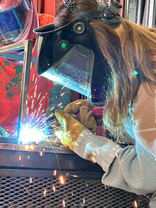 Fe★NEEDS「溶接体験ワークショップ・スタンダード」