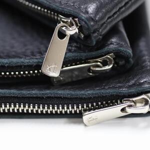 MASSTARD -MINIMAL LEATHER POUCH MEDIUM- BLACK