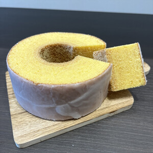 米粉のバームクーヘンMサイズ【 お菓子 神奈川県 小田原市 バウムクーヘン バウムクーヘン】