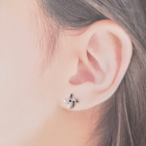 風魔小太郎　２タイプの手裏剣ピアス　（シルバー）【 ジュエリー アクセサリー 神奈川県 小田原市 アクセサリー 】