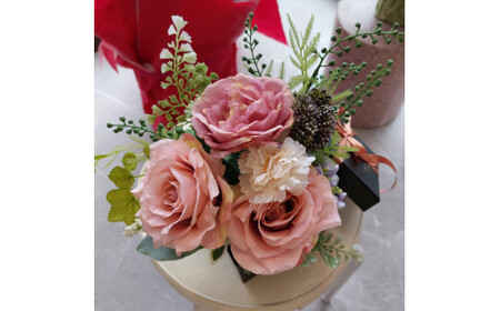 アーティフィシャルBOXアレンジ体験レッスン 【 フラワーアレンジメント 体験 チケット 神奈川県 小田原市フラワー アレンジメント 】