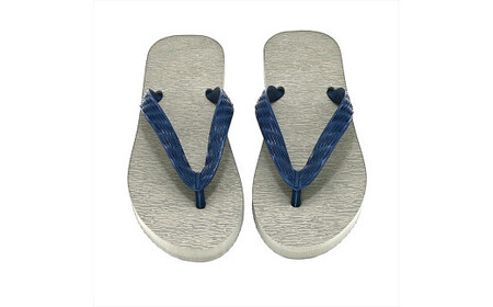 海にかえる生分解性の国産ビーチサンダル「SIX LINE」☆小田原城型フローティングキーホルダー付き ソール:グレー×鼻緒:ネイビー・24cm【高島屋選定品】