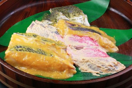 小田原の地魚をよりおいしく海鮮漬にしました。小田原海鮮漬　地魚三種セット(西京漬・粕漬・パセリバターグリル焼の3種、合計7枚入)