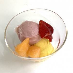 北海道産ヴィーガンジェラート2色夕張メロン・いちご1Lディッシャー付き_菓子・スイーツ アイス・ジェラート  _【配送不可地域：離島】【1488950】