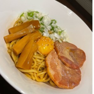 トム製麺の十勝産小麦を100%使用した油そば×20袋_麺   _【配送不可地域：離島】【1356398】