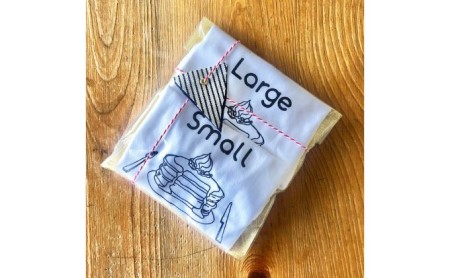 2人兄弟姉妹でおそろい パンケーキ Small Large プリント Tシャツ2枚組ギフトセット 出産祝い 誕生日 ギフト プレゼント 80cm 90cm 神奈川県逗子市 ふるさと納税サイト ふるなび