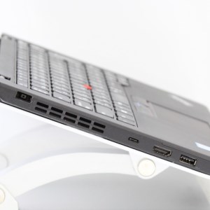060-02【数量限定】ティーズフューチャーの再生ノートPC（ThinkPad X270 20K5A02AJP）
