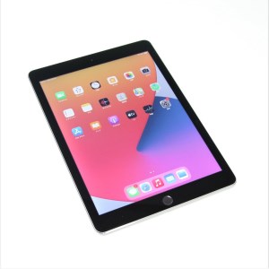 065-01【数量限定】ティーズフューチャーの再生タブレットPC（iPad Air2（A1566）Wi-Fiモデル）
