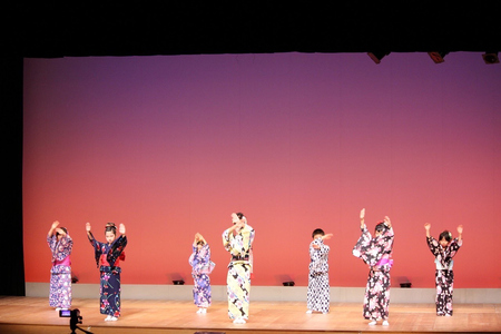 [着付け付き] 簡単に楽しく日本舞踊 3名様 [0233]
