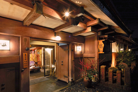 東学坊 猪の宴 一泊二食付き ペア宿泊券｜宿坊 大山 伊勢原 伊勢原市 登山 宿泊券 東学坊 [0498]