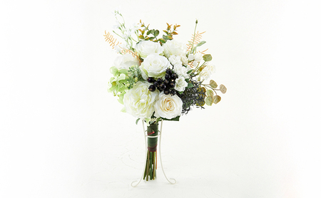 あーとみゆき 枯れないお花(造花・アーティフィシャルフラワー)で世界に一つだけのウェディングブーケを作るワークショップチケット 結婚式 クラッチブーケ 花材 資材 レッスン料込