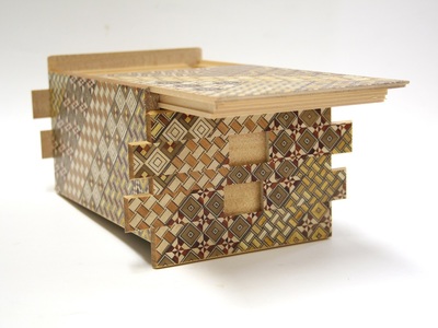 秘密箱５４回＋１仕掛け　小寄木［工芸品工芸品］