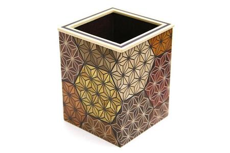 寄木四角ペン立て　亀甲［工芸品工芸品工芸品工芸品工芸品］
