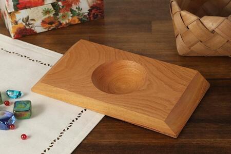 箱根の木材と伝統技法を使って生まれた木製鏡餅［工芸品工芸品］