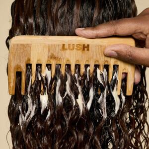 LUSH (ラッシュ) スーパーミルキーコンディショナー460g【1687716】