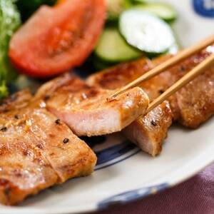 「清川恵水(めぐみ)ポーク」ロースみそ漬け90g×7【配送不可地域:離島・沖縄県】【1024933】