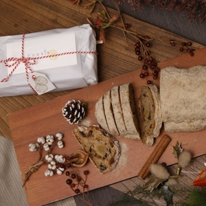 “rucoto”の白砂糖不使用シュトーレン【数量・期間限定】 ケーキ・お菓子・スイーツ