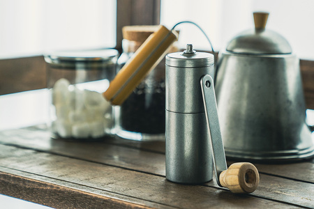 ヴィンテージ コーヒーミル 手挽き キッチン用品 燕三条製 【013S083】