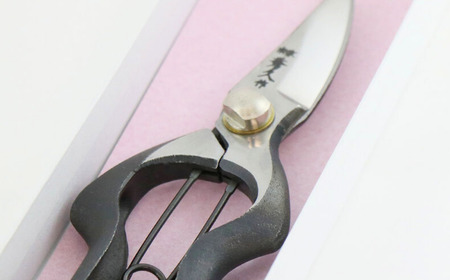 剪定鋏 YP190 [外山刃物] 鍛造 燕三条製 園芸 盆栽 プロ仕様 宗家秀久