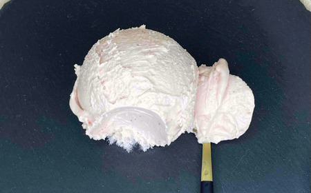 ジェラートマエストロが作るファミリーセット 1L×2 合計2L[いちごミルク・ラムネ] ジェラート アイス 大容量 ファミリーパック 添加物不使用  [Gelateria coco]【017S106】