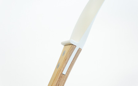 ターナー 舞 白×生成り ヘラ 耐熱260℃ フッ素加工 色や臭いもつきづらい 調理器具 キッチン用品 燕三条製 プリンス工業【027S031】