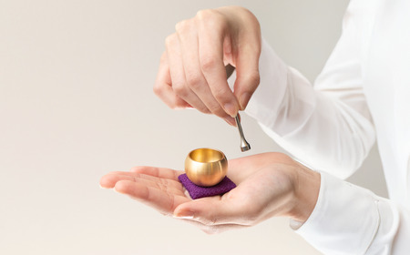 ミニミニおりん NASHI 座布団(紺／鹿の子柄)  仏具 ペット おりん ミニサイズ 可愛い 燕三条製【014S119】