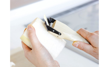 ささがきスライスと昭和の台所ピーラー 皮むき 時短 調理器具 キッチン用品 キッチンツール 燕三条製 [小柳産業]【011S204】