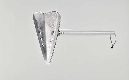 万能鍬 三角ホー バタフライプリンセス ホワイト 家庭菜園 農作業 燕三条製 [浅野木工所] 【014S107】